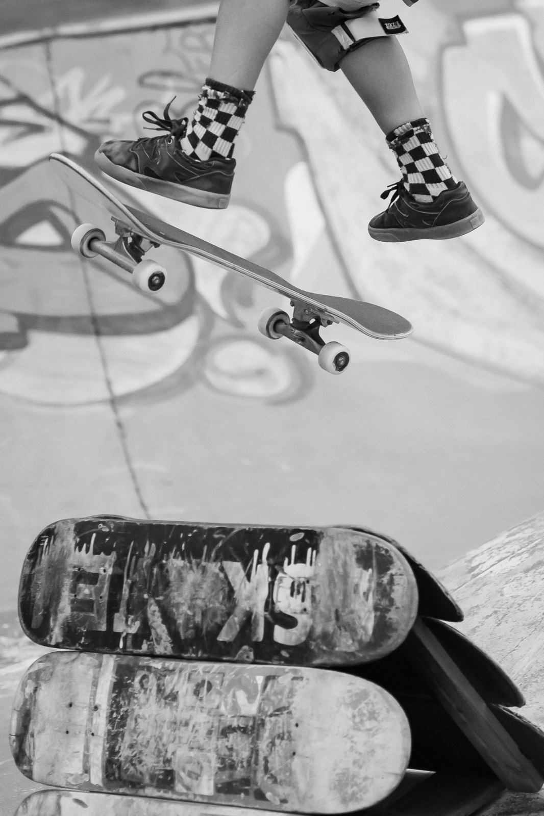 Salto sobre las tablas apiladas